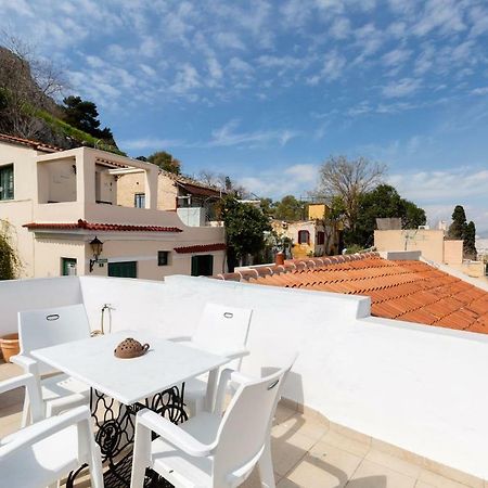 Apartamento In The Shadow Of Acropolis Atenas Exterior foto