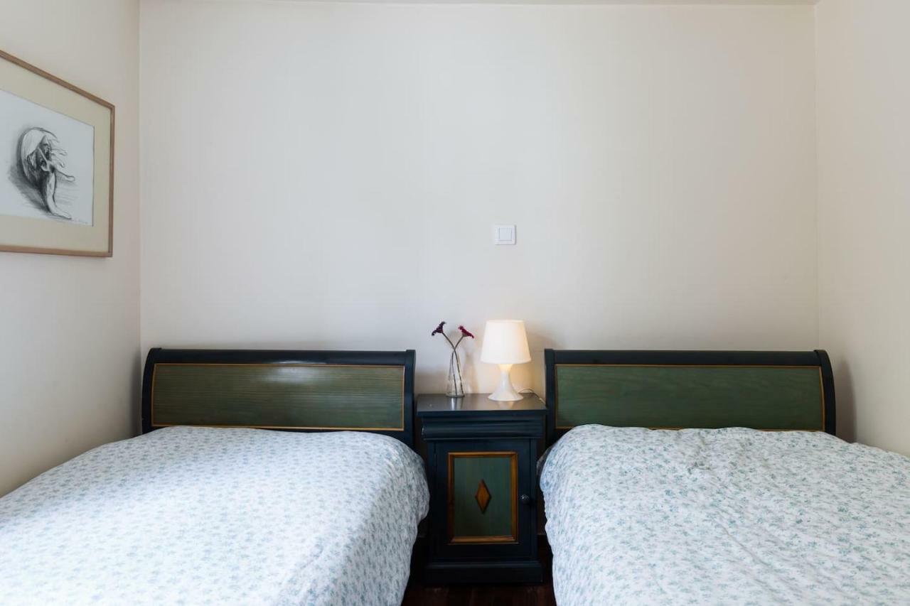 Apartamento In The Shadow Of Acropolis Atenas Exterior foto